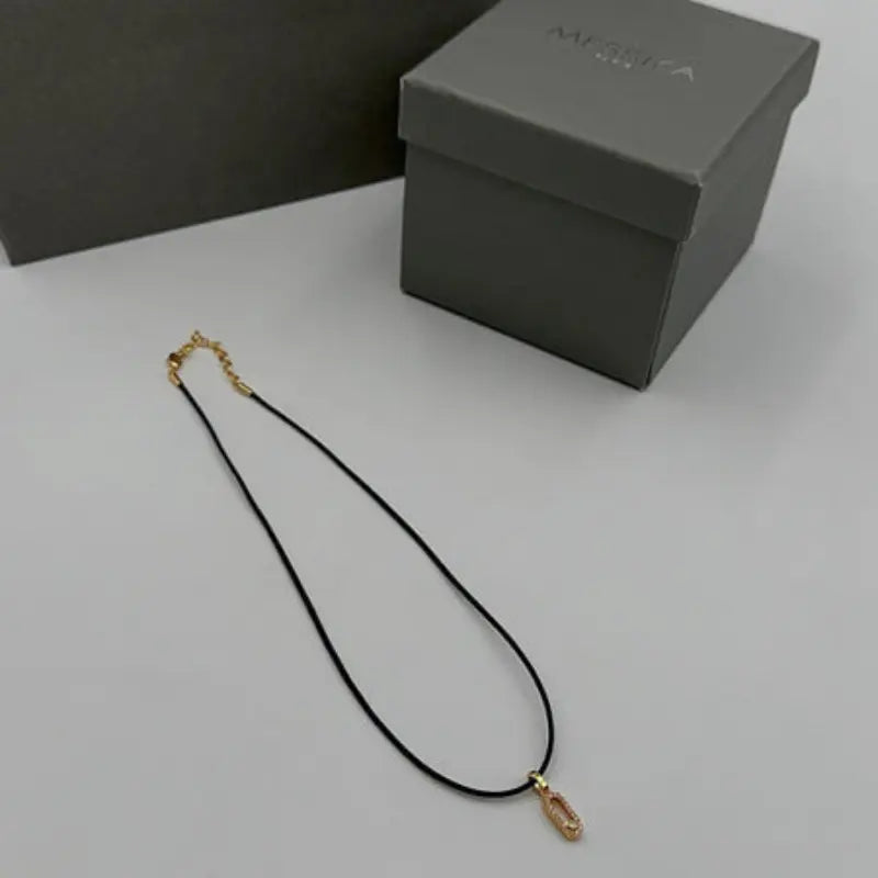 Messika Gold Thread Necklace