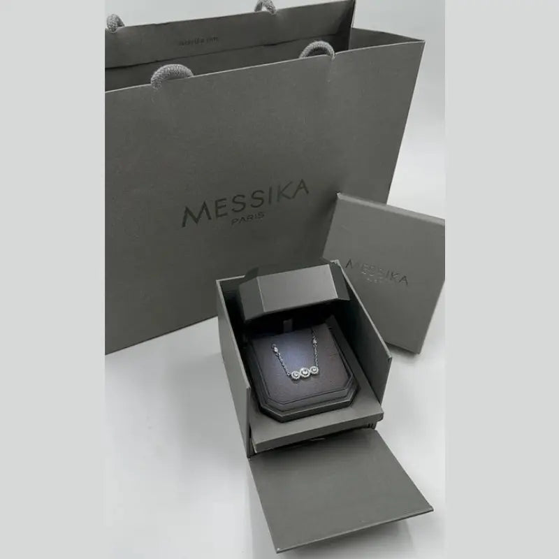 Mesika necklace in silver with three jewels