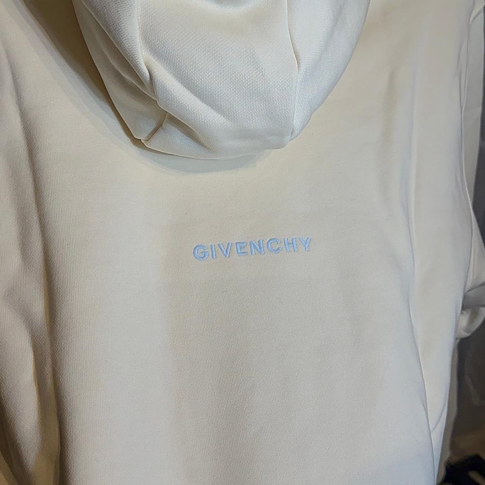 Givenchy هودي جيفينشي سكري - 2