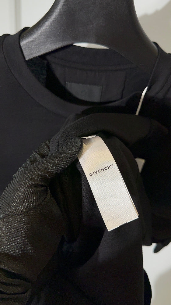 Givenchy تيشيرت جيفينشي أسود G - 6
