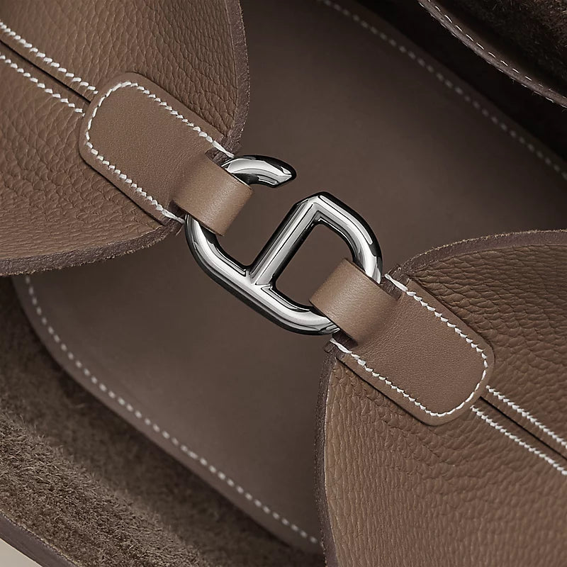 Xbrandat In-the-Loop 18 Bag