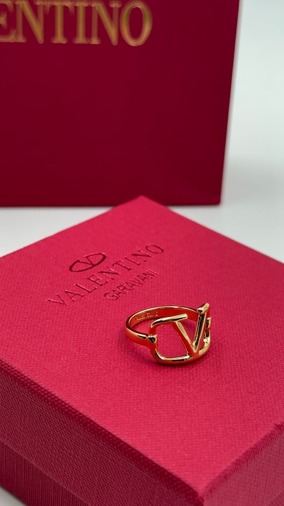 Valentino خاتم فالنتينو لون ذهبي
