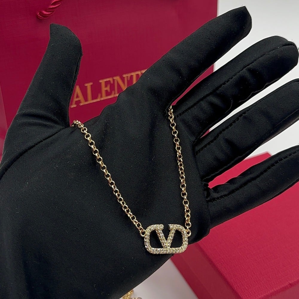 Valentino سلسال فالنتينو ذهبي بكرستال