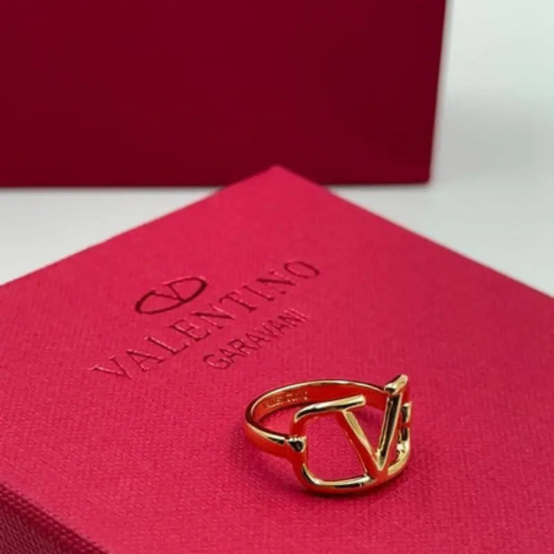 Xbrandat VLogo Ring in Gold ( Accessory )