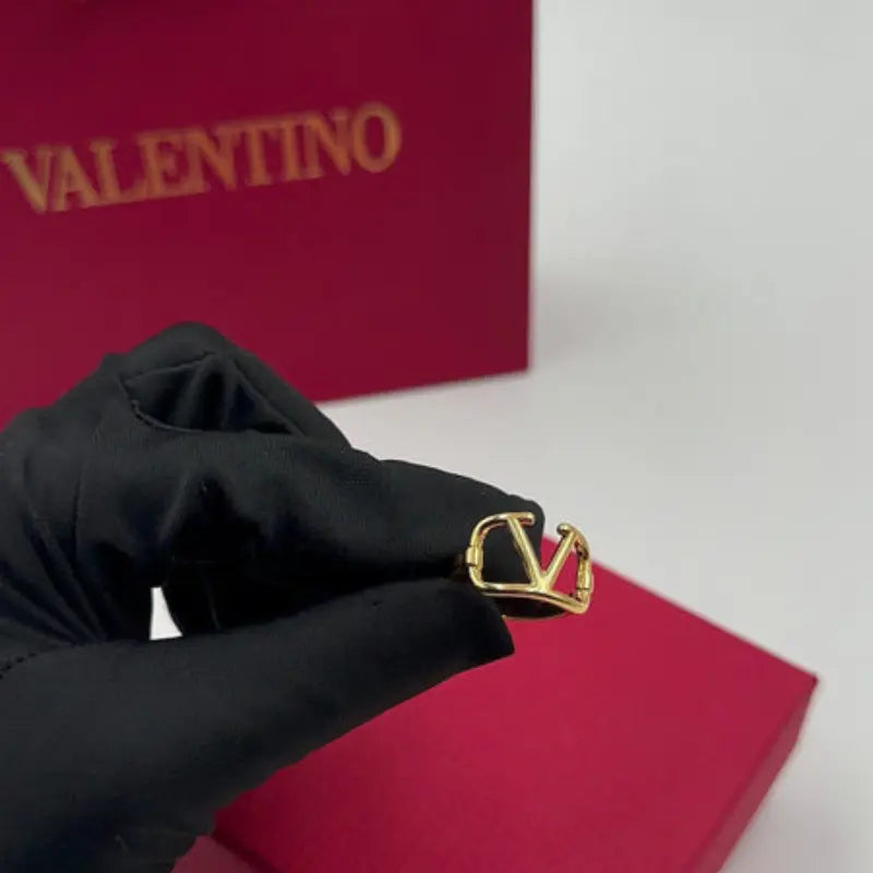 Xbrandat VLogo Ring in Gold ( Accessory )