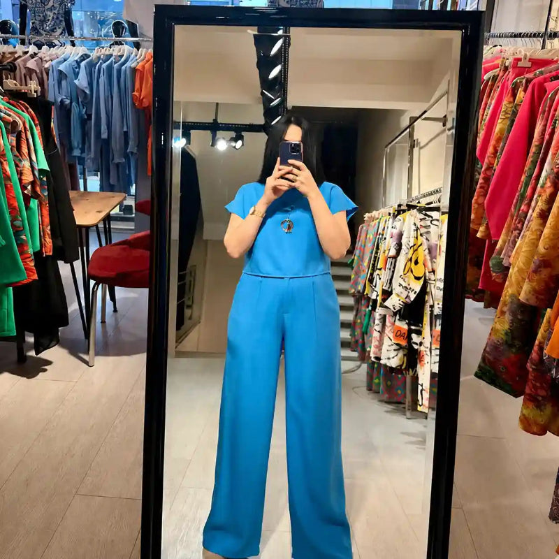 Women's Set – Short-Sleeve Crop Top and Straight-Leg Pants – Blue