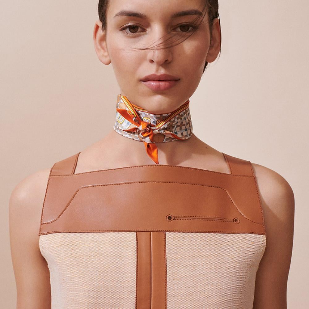 Hermès سكارف ايرميز برتقالي Les Voitures Nouvelles Twilly - 3