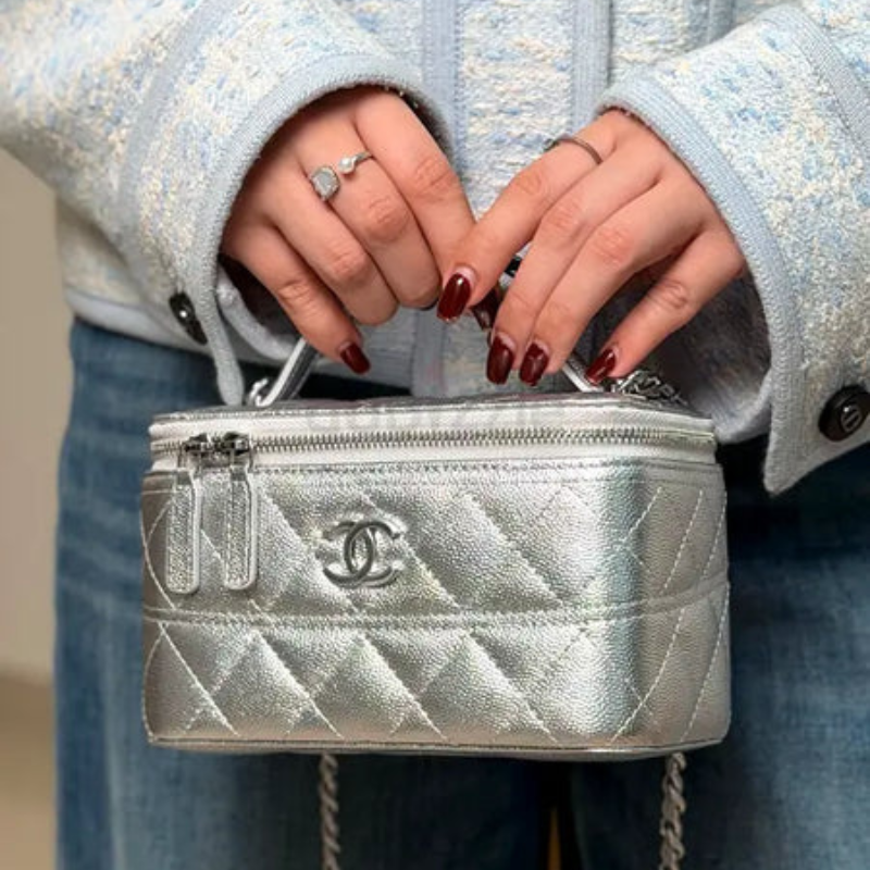 Xbrandat Metallic Caviar Quilted Small Vanity Case