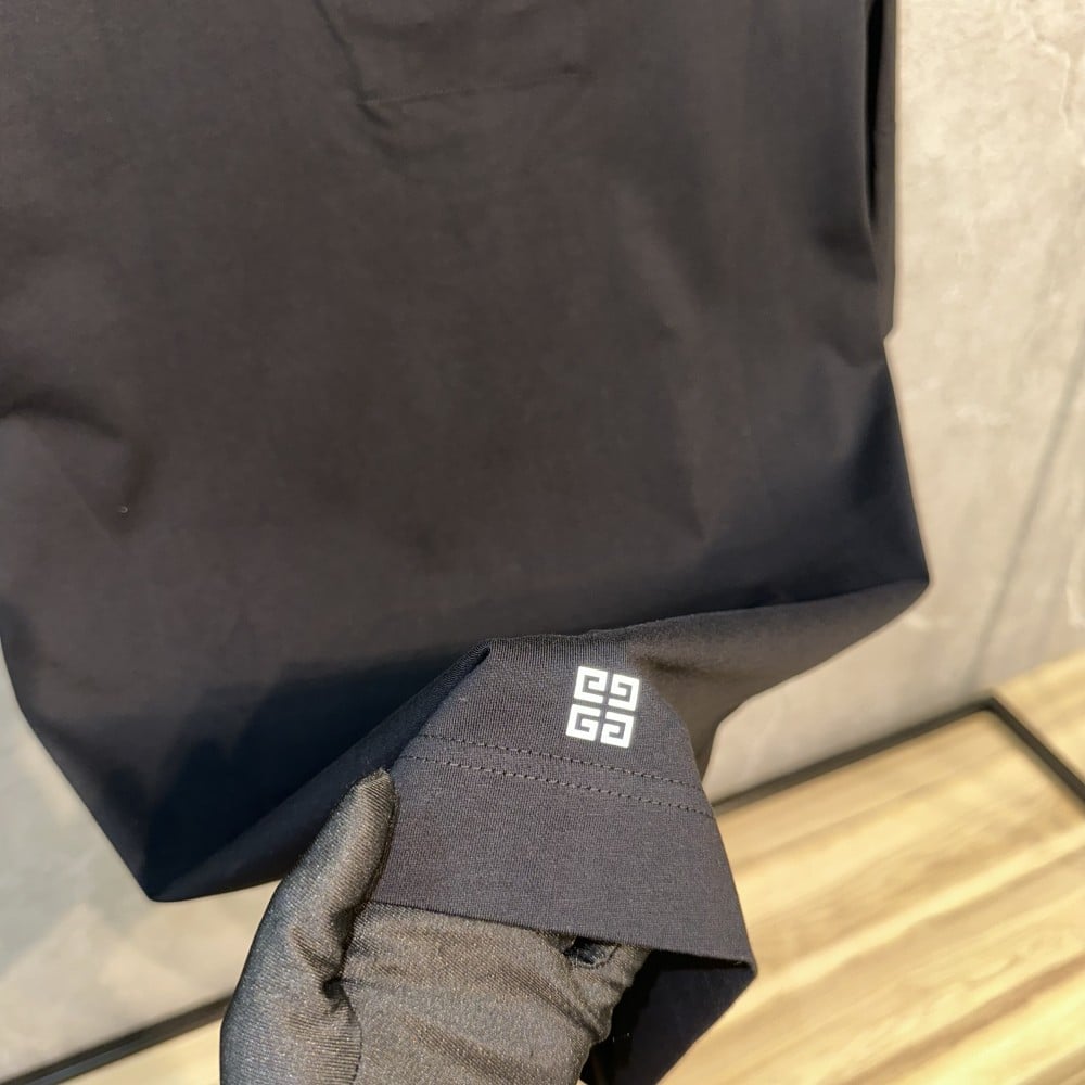 Givenchy تيشيرت جيفينشي اسود - 5